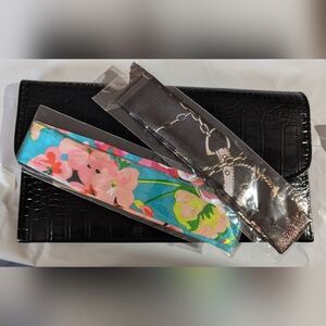 New Patent Leather Crocodile Embossed Purse With 2 Purse Scarfs